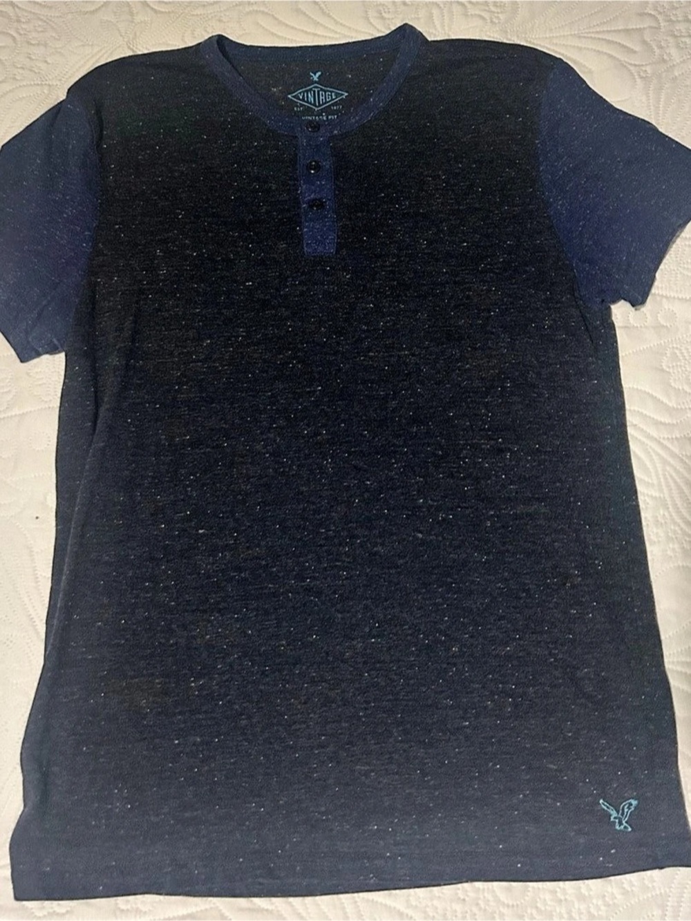 American Eagle Vintage Fit Henley Black & Blue Men's Medium Henley